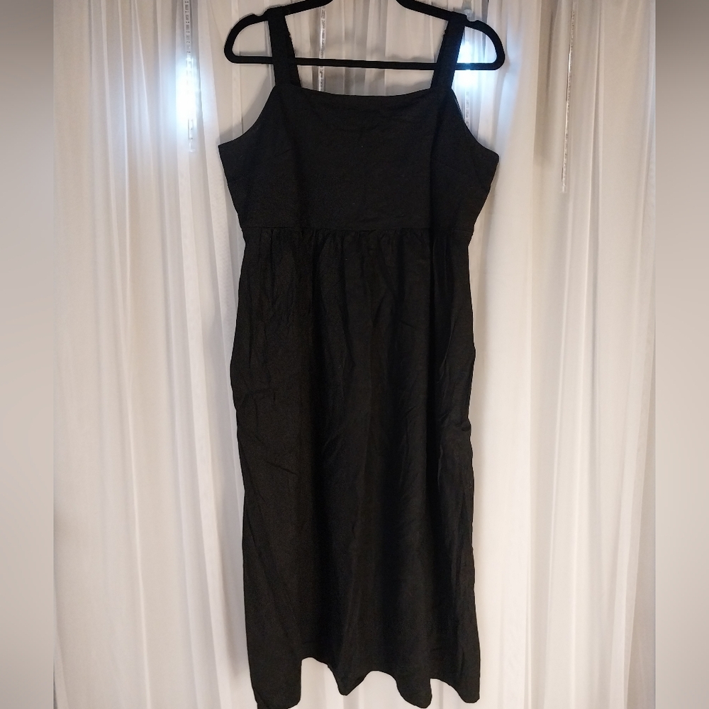 Sonoma Empire Waist Midi Linen Dress Black